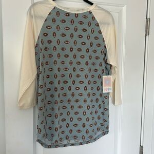 NWT LuLaRoe Randy Tee